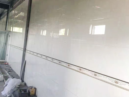 泗水墙面贴瓷砖工程案例